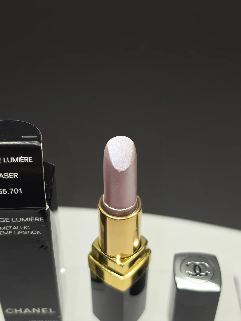 SUPER RARE VINTAGE CHANEL Rouge Lumière Metallic Creme Lipstick - 